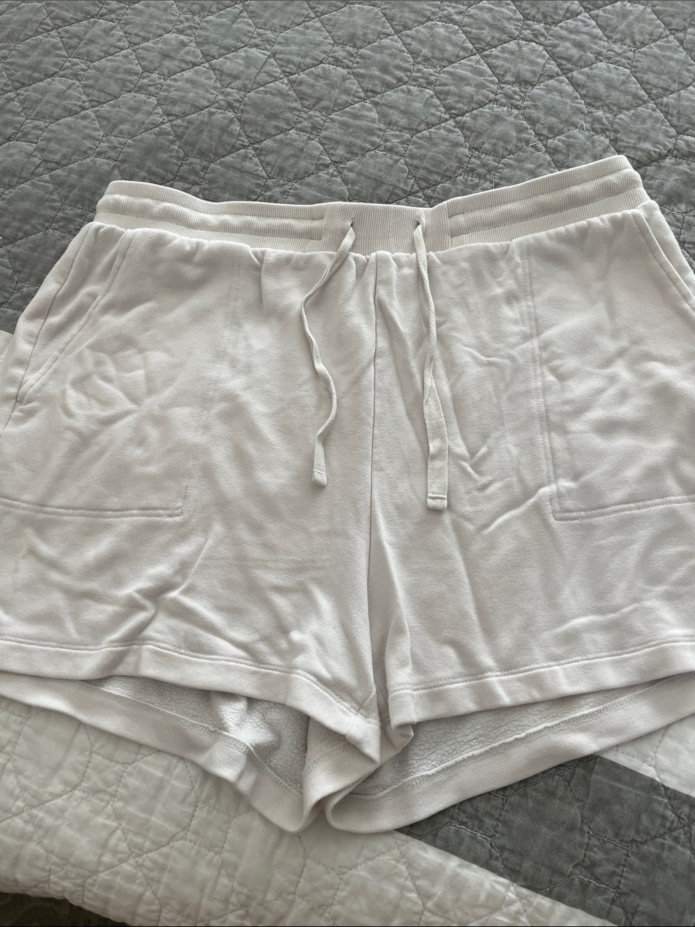 Lou & Grey White Cotton Drawstring Athletic Shorts